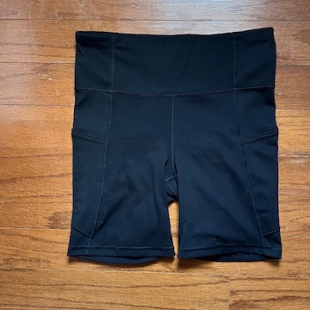 Gap Fit Basic Bicycle Shorts